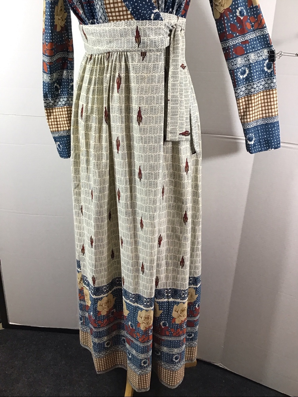Vintage 70’s Denise Are There !patchwork prairie maxi dress boho wrap bodice S - Picture 6 of 9